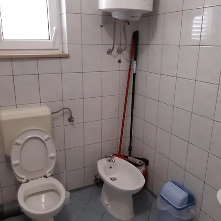 House Vida Goraleks Baska Voda