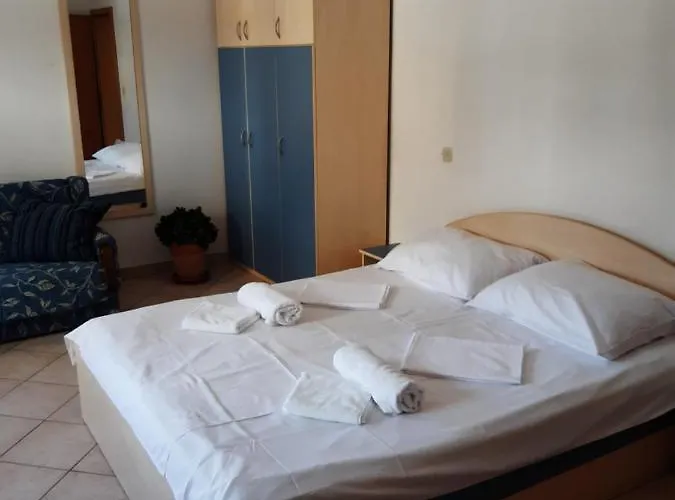 House Vida Goraleks 3*