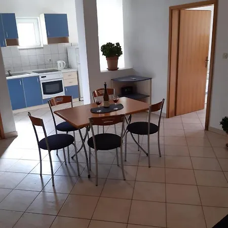 House Vida Goraleks Gasthuis